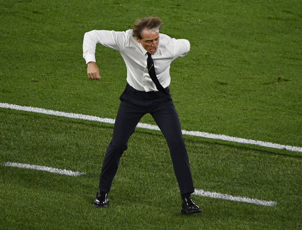  那不勒斯创下队史连胜纪录  