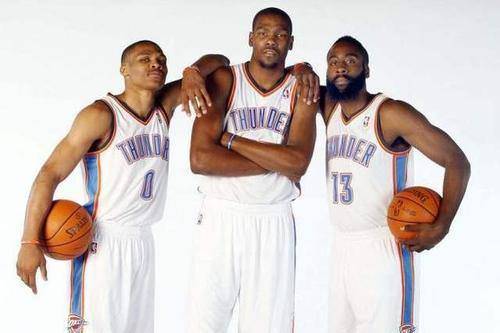  雷霆三少合砍90分横扫联盟副班长  